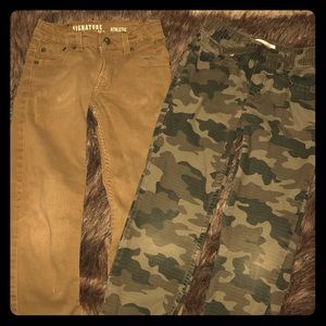 Boys Levi Pants (2) size 7